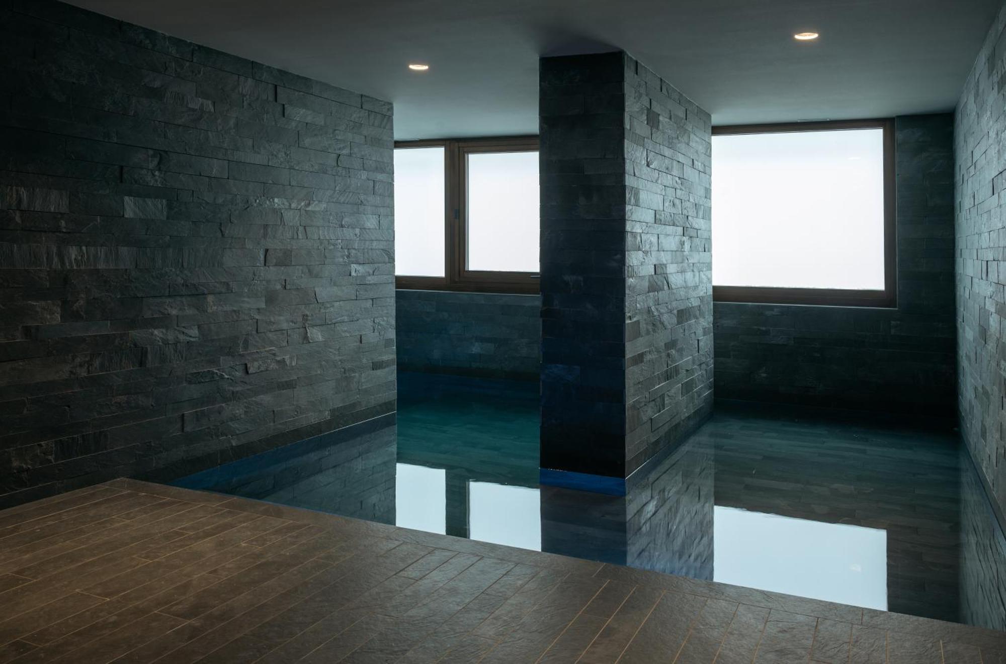 אל טארטר Isard Residences By Leo מראה חיצוני תמונה
