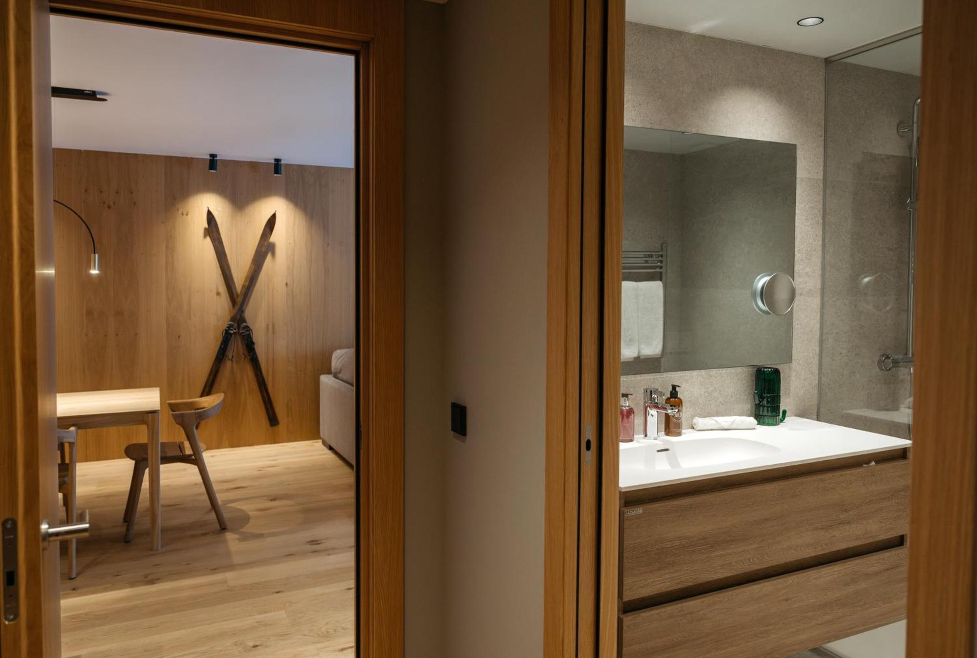 אל טארטר Isard Residences By Leo מראה חיצוני תמונה