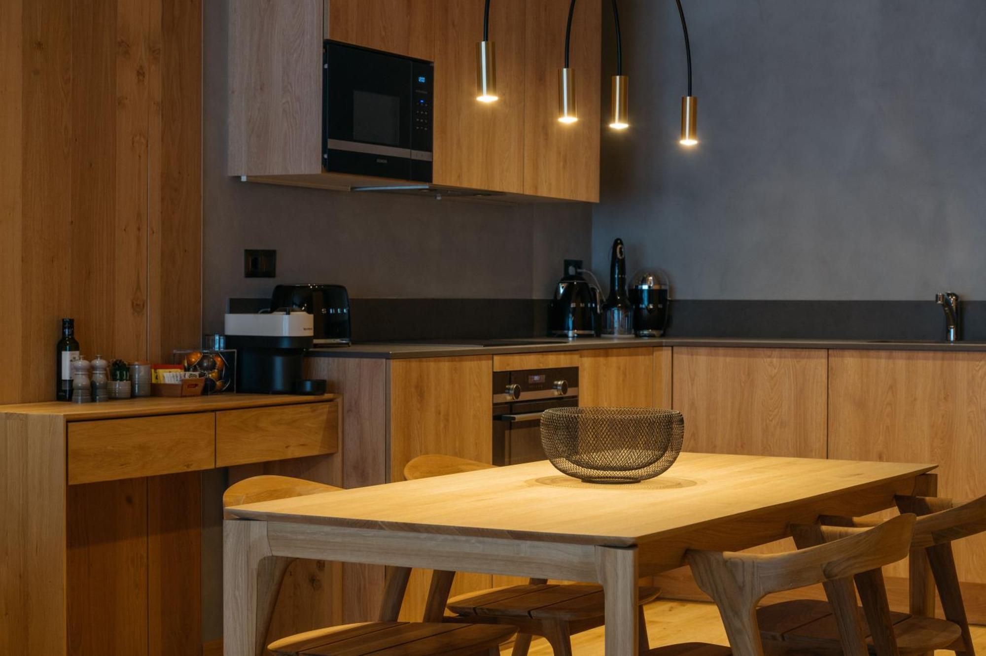 אל טארטר Isard Residences By Leo מראה חיצוני תמונה