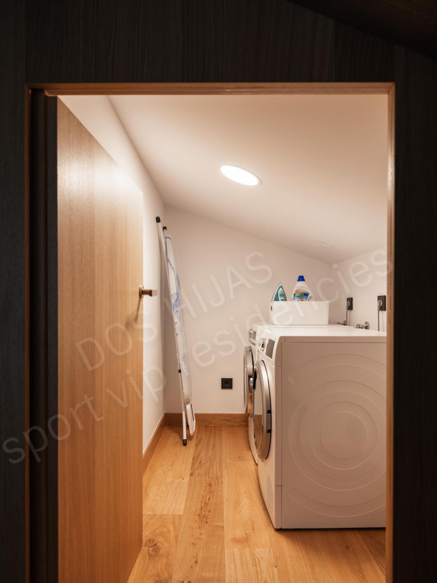 אל טארטר Isard Residences By Leo מראה חיצוני תמונה