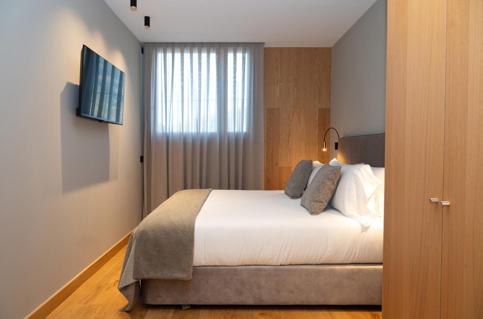 אל טארטר Isard Residences By Leo מראה חיצוני תמונה